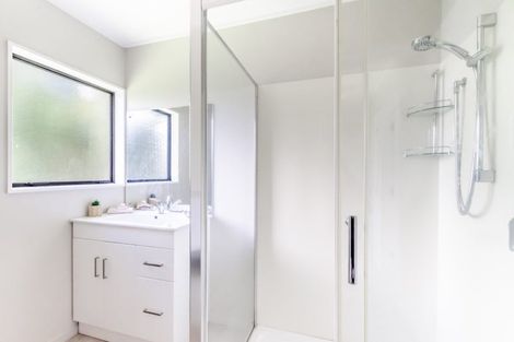 Photo of property in 3a Campion Road, Waikanae Beach, Waikanae, 5036