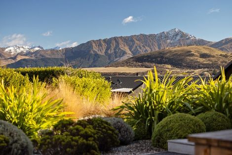 Photo of property in 4 Stockyard Lane, Jacks Point, Queenstown, 9371
