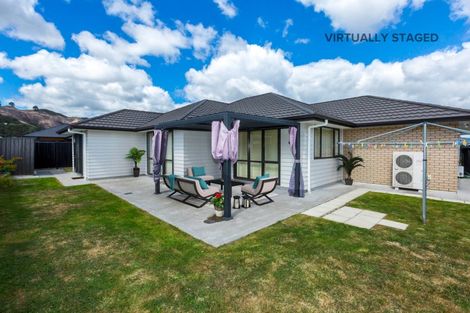 Photo of property in 16 Kerrigan Crescent, Wallaceville, Upper Hutt, 5018