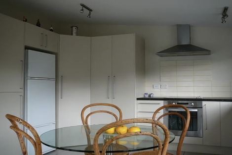 Photo of property in 19 Highland Crescent, Wadestown, Wellington, 6012