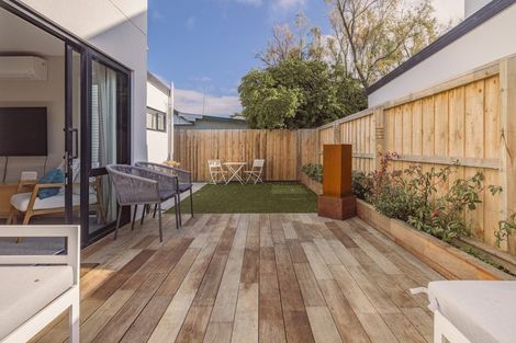 Photo of property in 6b Rawhiti Avenue, New Brighton, Christchurch, 8083