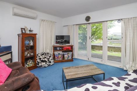 Photo of property in 43 Vernall Street, Nawton, Hamilton, 3200