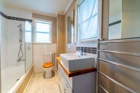 Photo of property in 141 Douglas Street, Highfield, Timaru, 7910