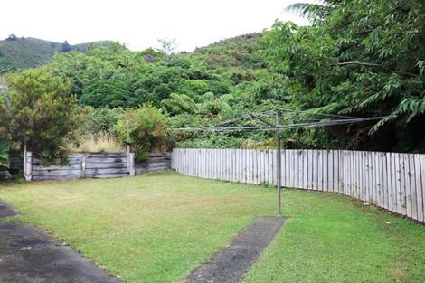 Photo of property in 49 Judd Crescent, Naenae, Lower Hutt, 5011