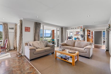 Photo of property in 28 Titri Road, Waihola, Outram, 9073
