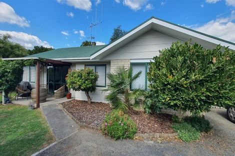 Photo of property in 2/80 Huntaway, Te Awamutu, 3800