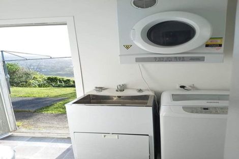 Photo of property in 24 Bedford Street, Northland, Wellington, 6012