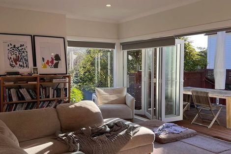 Photo of property in 31 Duthie Street, Karori, Wellington, 6012