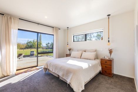 Photo of property in 360 Maharakeke Road, Waipukurau, 4281