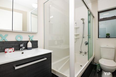 Photo of property in 14/37u Bracken Road, Paparangi, Wellington, 6037