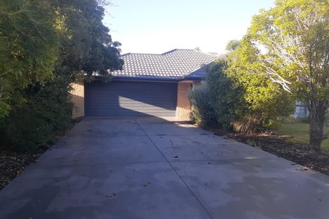 Photo of property in 8 Richard Seddon Drive, Northwood, Christchurch, 8051