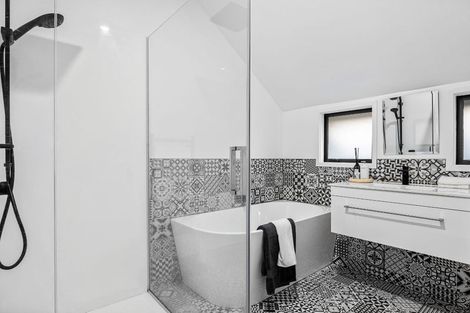 Photo of property in 2/54 Derby Street, St Albans, Christchurch, 8014