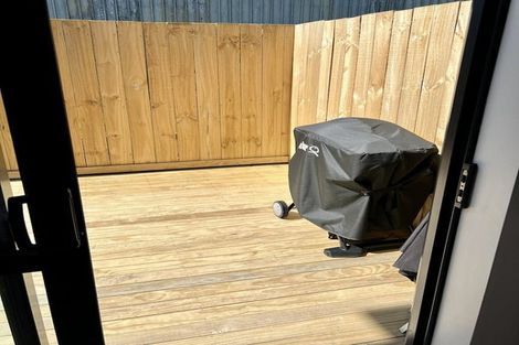 Photo of property in 6 Parenga Lane, Kumeu, 0810