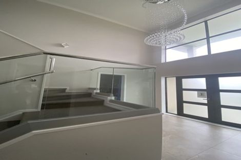 Photo of property in 9 Iwinuku Court, Wattle Downs, Auckland, 2103