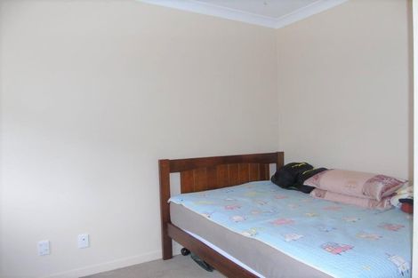 Photo of property in 5 Russell Street, Waterloo, Lower Hutt, 5011