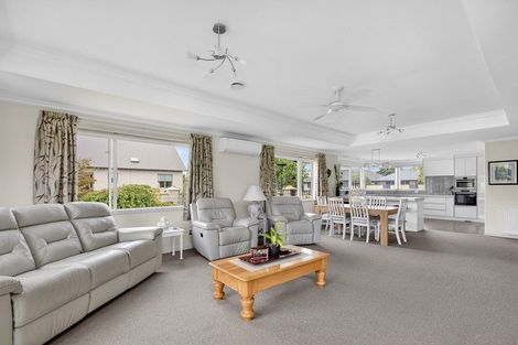 Photo of property in 10 Larch Crescent, Alexandra, 9320