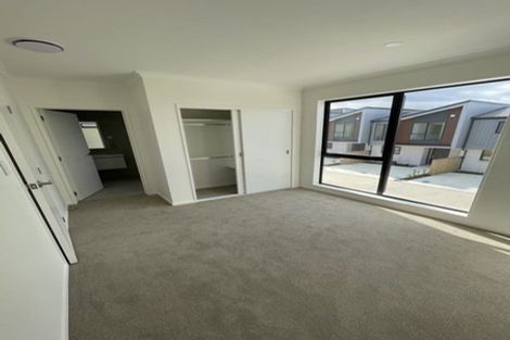 Photo of property in 18 Waipuhinui Way, Wiri, Auckland, 2104