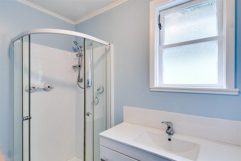 Photo of property in 69 Tiffen Lane, Waipawa, 4210