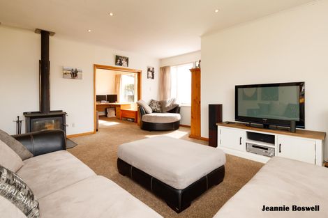 Photo of property in 79 James Line, Kelvin Grove, Palmerston North, 4414