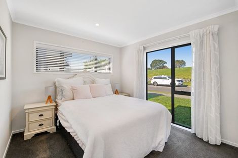 Photo of property in 45 Barcliff Terrace, Gulf Harbour, Whangaparaoa, 0930
