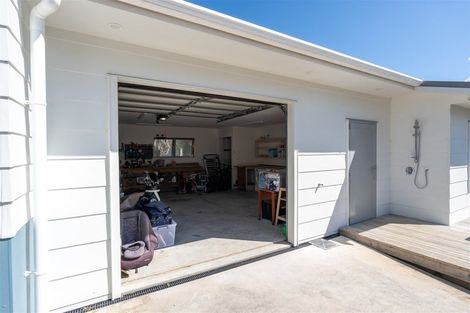 Photo of property in 8 Yorke Road, Haruru, 0204