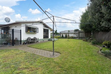 Photo of property in 27 Charles Street, Levin, 5510
