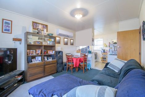 Photo of property in 64 Denbigh Street, Feilding, 4702