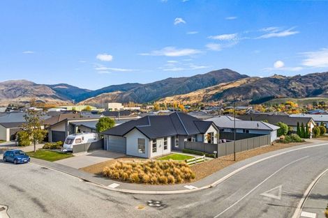 Photo of property in 14 Stowell Drive, Cromwell, 9310