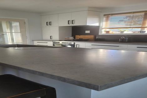 Photo of property in 2 Gifford Place, Utuhina, Rotorua, 3015