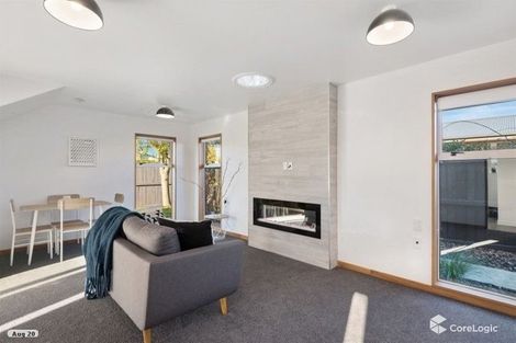 Photo of property in 1/121 Wilsons Road, Saint Martins, Christchurch, 8022