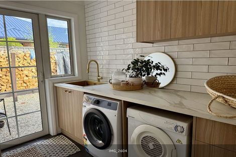 Photo of property in 16 Pioneer Court, Cromwell, 9310