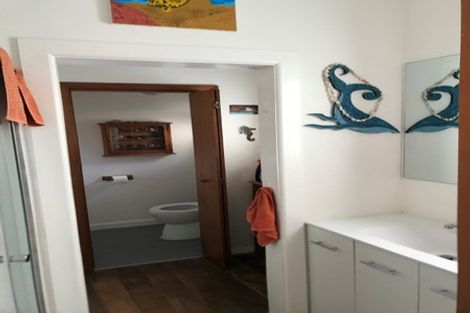 Photo of property in 21 Tirangi Road, Rongotai, Wellington, 6022