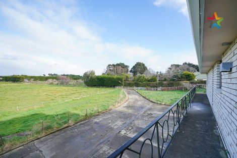 Photo of property in 220 Bay Road, West Plains, Invercargill, 9879