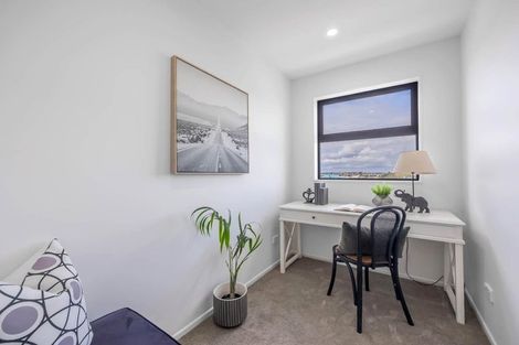 Photo of property in 43a/3 Waimumu Road, Massey, Auckland, 0614