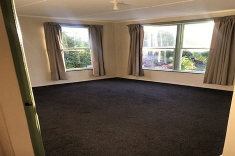 Photo of property in 6 Prebble Grove, Naenae, Lower Hutt, 5011
