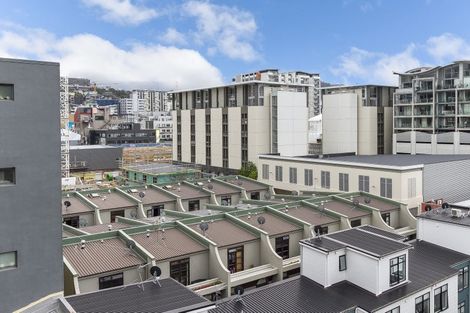 Photo of property in Mendosa Terraces Apartments, 8/9 Ebor Street, Te Aro, Wellington, 6011