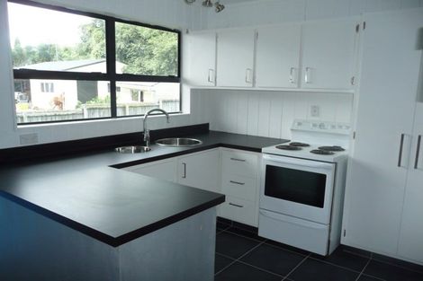 Photo of property in 21 Kaiwaka Road, Waiuku, 2123