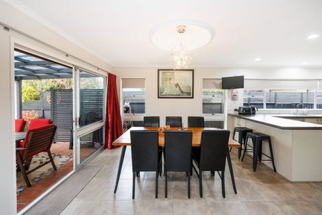 Photo of property in 52 Kentucky Way, Awapuni, Palmerston North, 4412