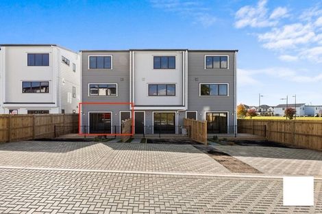 Photo of property in 7 Awhi Way, Karaka, 2578