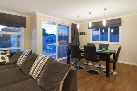 Photo of property in 12 Kereru Place, Pyes Pa, Tauranga, 3112