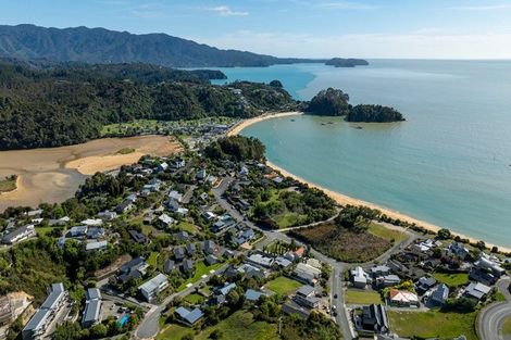 Photo of property in 8 Kotare Place, Kaiteriteri, Motueka, 7197