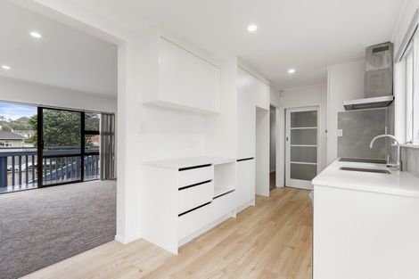 Photo of property in 19 Minaret Drive, Bucklands Beach, Auckland, 2014