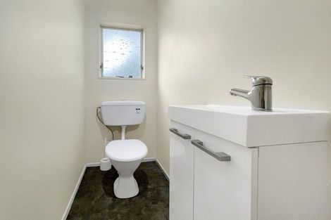 Photo of property in 1 Trilids Lane, Churton Park, Wellington, 6037