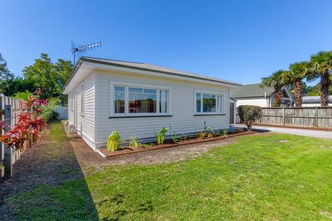 Photo of property in 106 Meeanee Road, Taradale, Napier, 4112