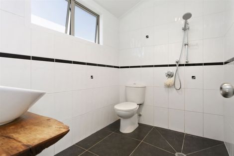 Photo of property in 61a Saint Kilda Road, Cambridge, 3434