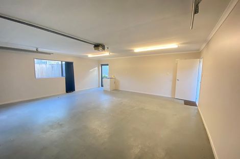 Photo of property in 30 Coventry Way, Long Bay, Auckland, 0630