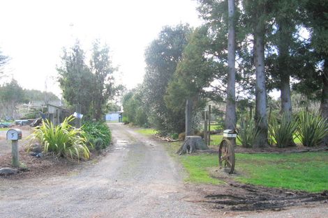 Photo of property in 7 Aileen Place, Whangamata, 3691