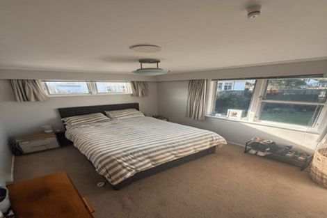 Photo of property in 2b Sutherland Avenue, Silverstream, Upper Hutt, 5019