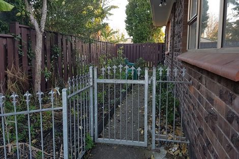 Photo of property in 2/14 Bendale Place, Papatoetoe, Auckland, 2025