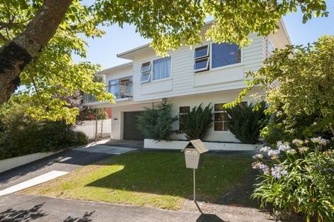 Photo of property in 2 Volkner Grove, Waterloo, Lower Hutt, 5011